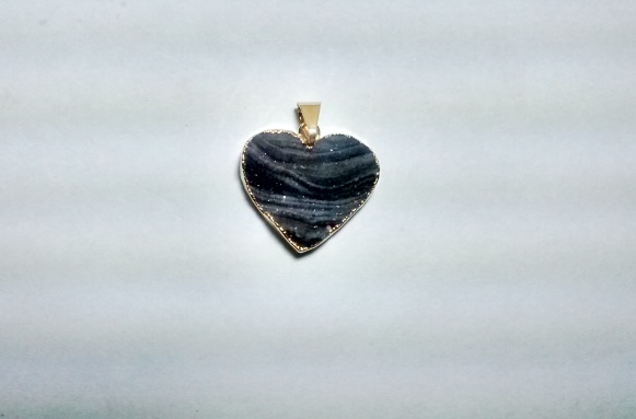 Stones from Uruguay - Chalcedony Druzy Heart Pendant, Gold Plated(20mm)