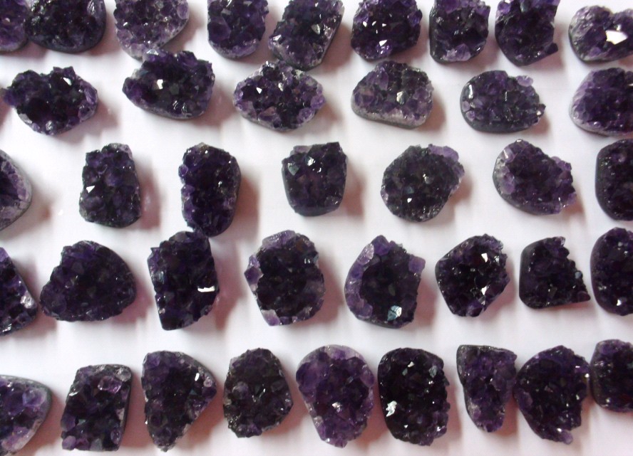 Stones from Uruguay -  Amethyst Mini Druse Free Form (dark purple)