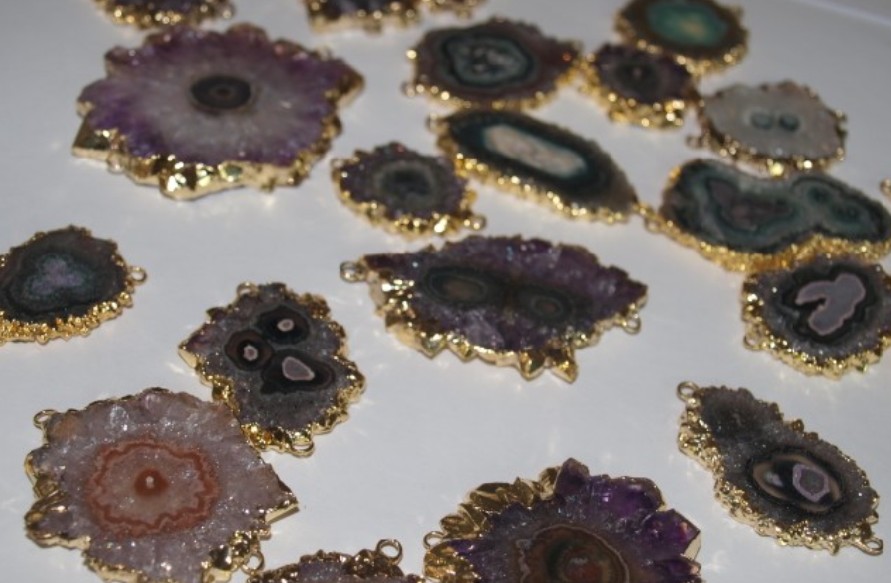 Stones from Uruguay - Amethyst Stalactite Slice Connector