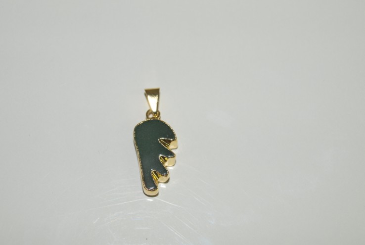 Stones from Uruguay - Green Quartz Wing  with Gold Electroplating