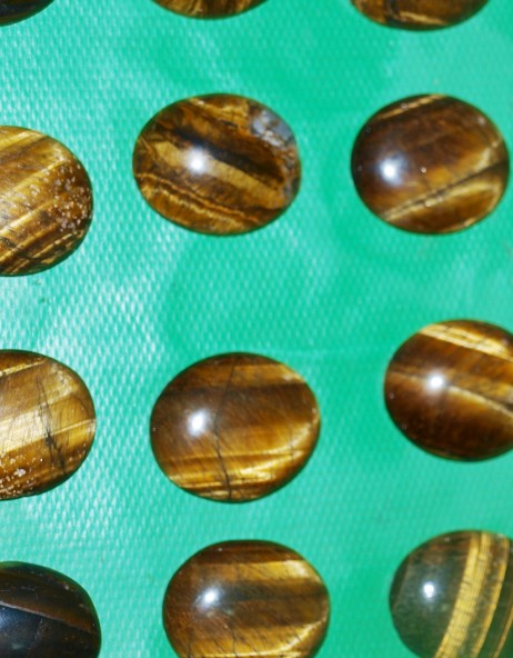Stones from Uruguay - Tiger Eye Round Cabochon