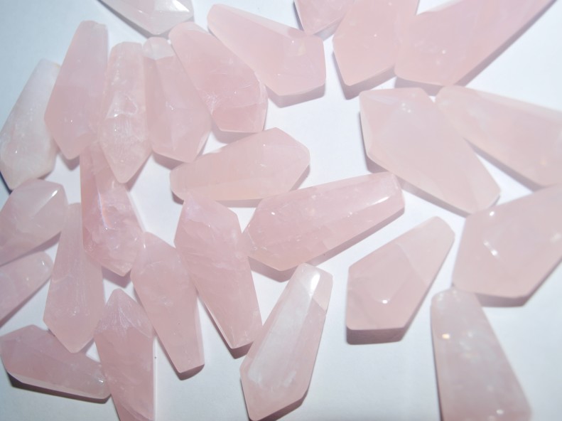 Stones from Uruguay - Pink Quartz Hexagonal Pendulum