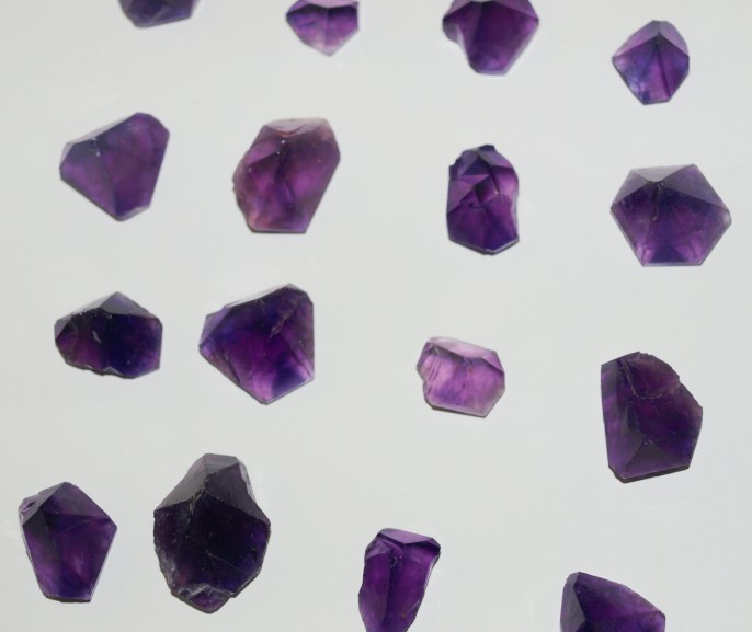 Stones from Uruguay - Natural Amethyst Point Pyramid