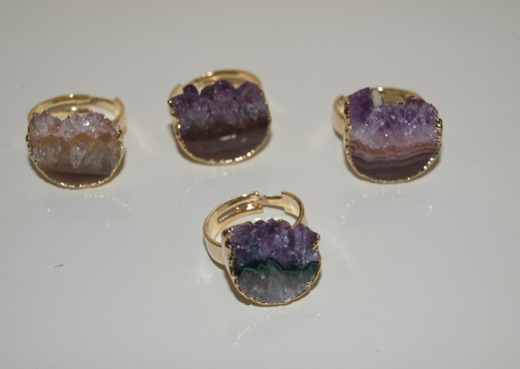 Stones from Uruguay - Amethyst Round Slice Rings with Gold Electroplated(20mm)