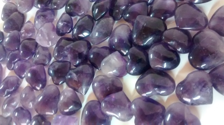 Stones from Uruguay - Amethyst Heart Cabochon, Size 26-30mm