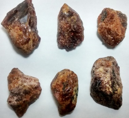 Stones from Uruguay - Rough Garnet for Pendant