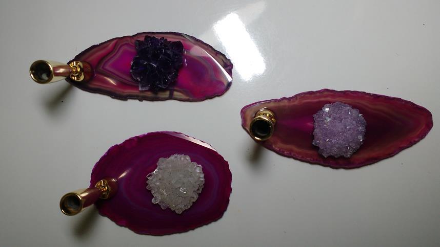 Stones from Uruguay - Pink Agate Slice Pen Holder with Amethyst Rose