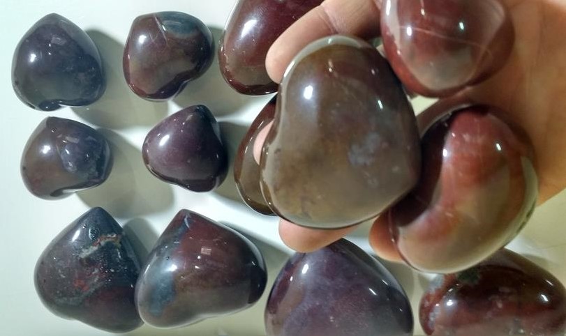 Stones from Uruguay - Pampa Red Jasper Heart for Home & Decor
