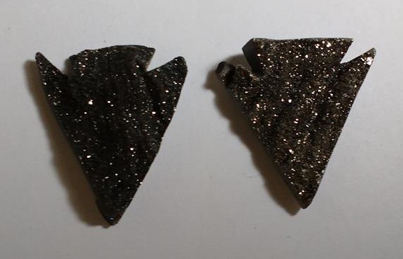 Stones from Uruguay - Black Titanium Chalcedony Druzy Arrowhead for Setting of Hole and Bail