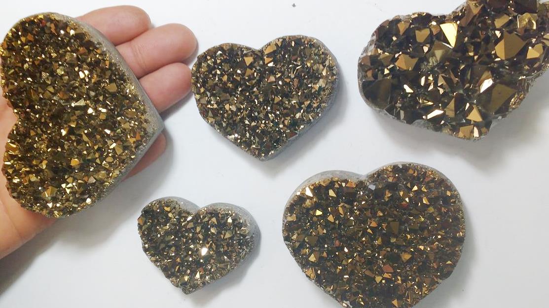 Stones from Uruguay - Old Gold Titanium Amethyst Druzy Heart for Art & Collectible