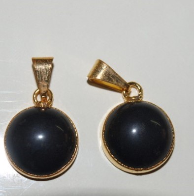 Stones from Uruguay - Black Obsidian Round Cabochon Pendant, 15mm, Gold Plated