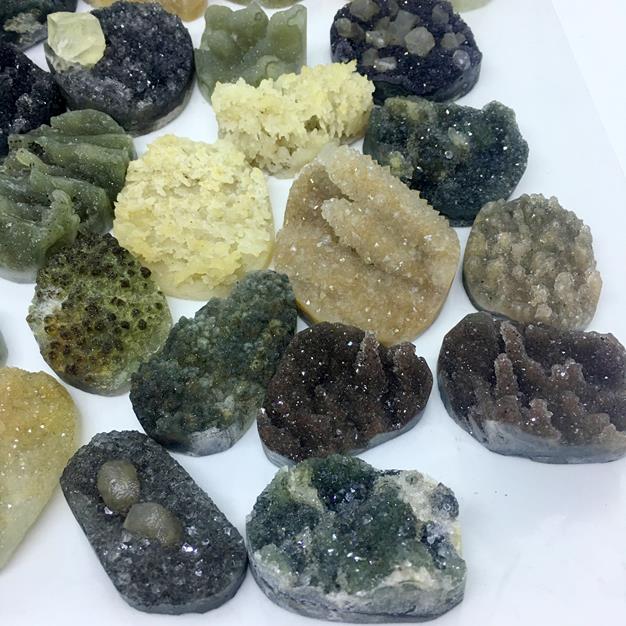 Stones from Uruguay - Druzy Free From Formation  for Jewelry Making, Mixed Colors