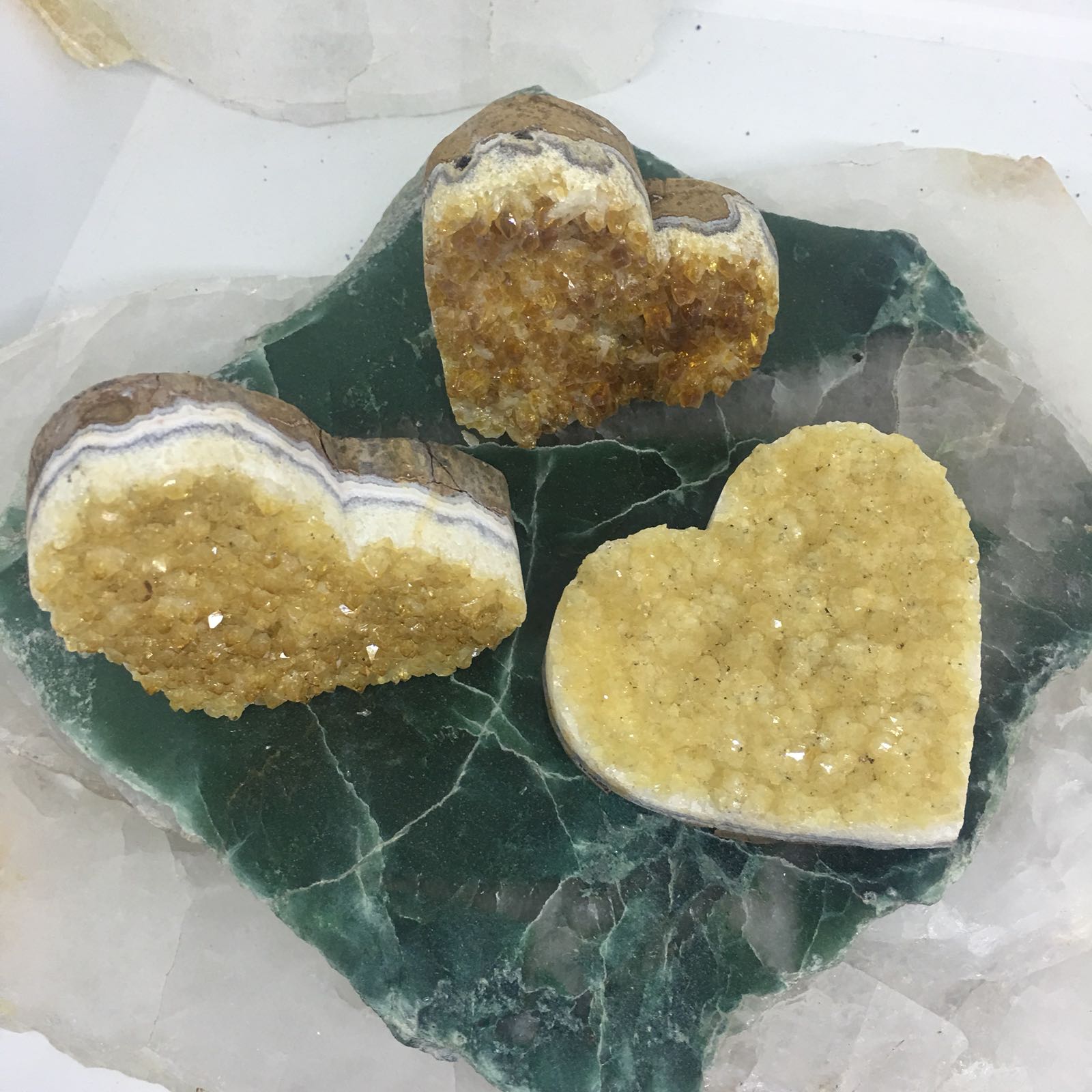 Stones from Uruguay - Citrine Cluster Heart  for  Chakra Stones and Crystals - Citrine Druse Heart for Metaphysical - Heart-Shaped Druzy for Home and Gift