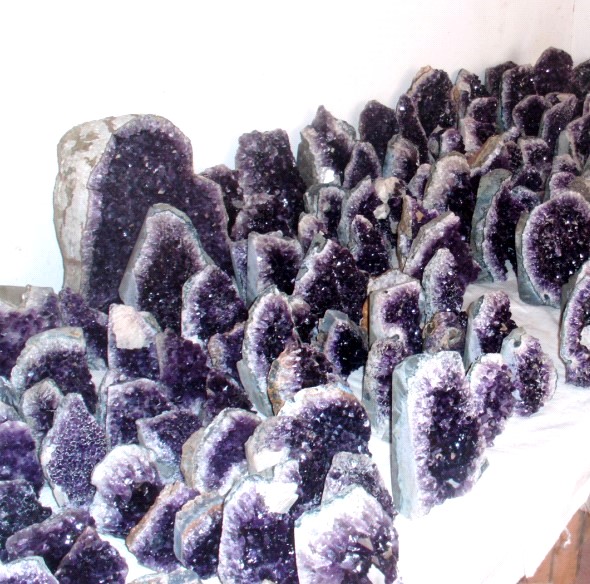 Stones from Uruguay - Dark Purple Amethyst Cluster Cut Base