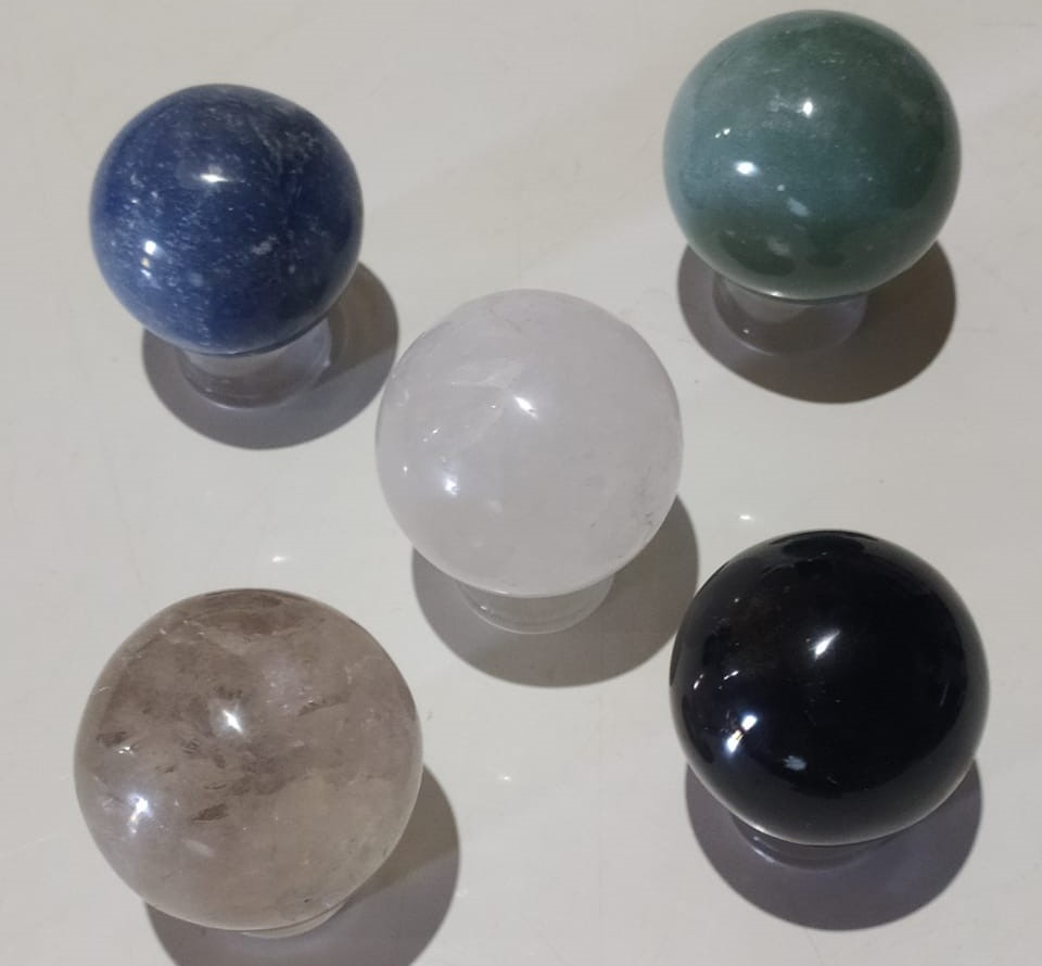 Stones from Uruguay - Gemstones Mini Spheres - Quartz Mini Spheres