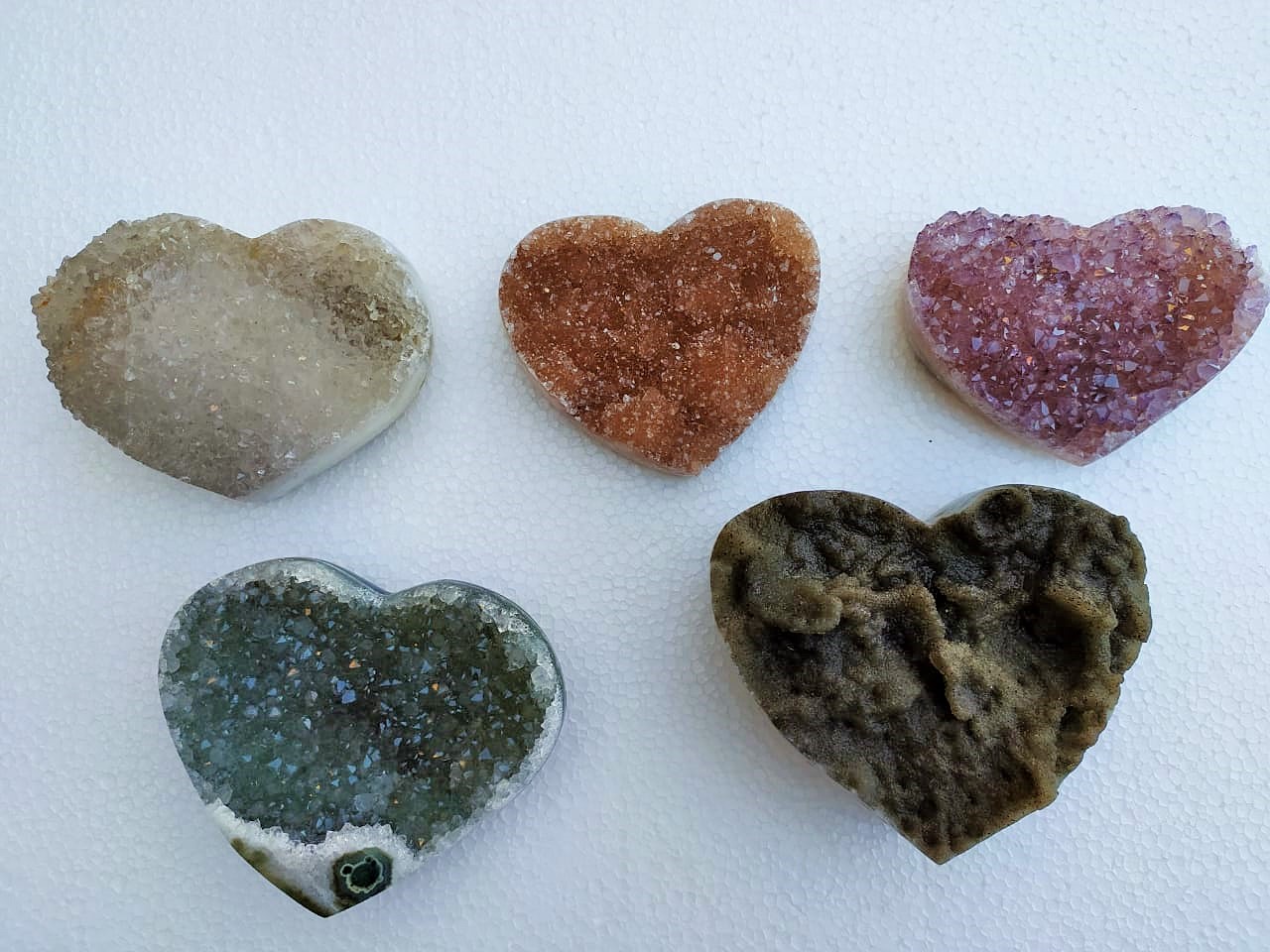 Stones from Uruguay - AMETHYST DRUZY HEARTS WITH MIXED COLORS