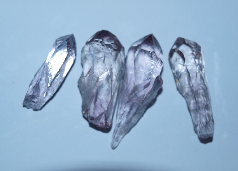 Stones from Uruguay - Natural Quartz Crystal I Points