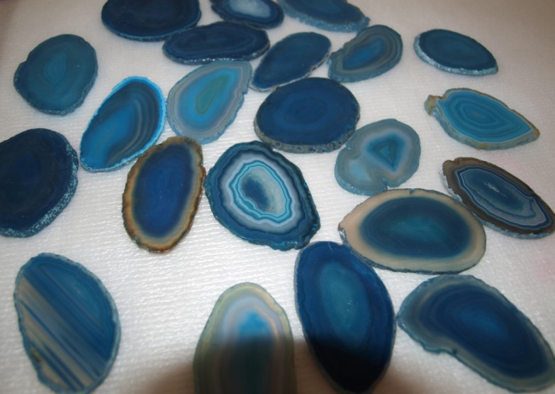 Stones from Uruguay - Light Blue Agate Slices
