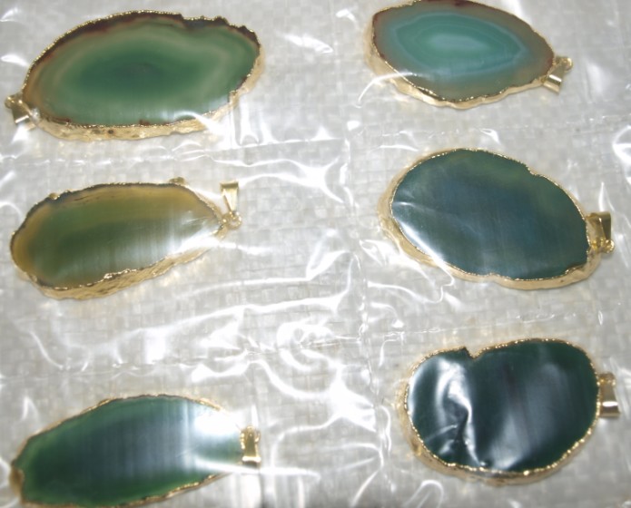 Stones from Uruguay - Green Agate Slices Pendants