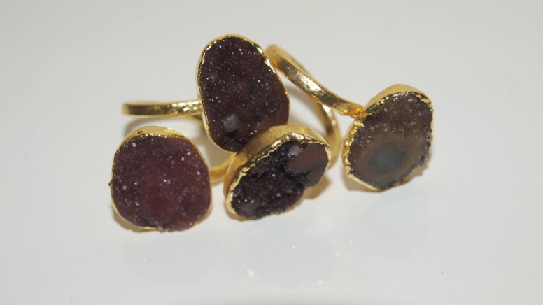 Stones from Uruguay - Ring of Double Druzy with Eye and Gold Plated
